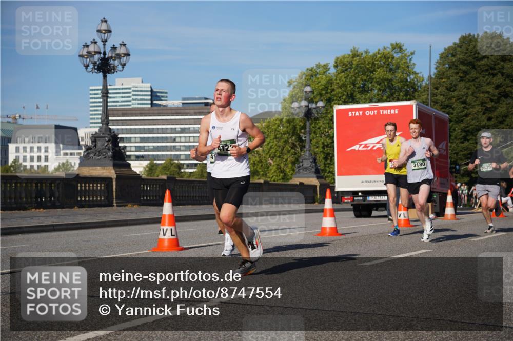 07.09.2025 - BARMER Alsterlauf Yannick Fuchs http://msf.ph/oto/8747554 07.09.2025 09:32:36 Laufen 3180, 3639 meine-sportfotos.de