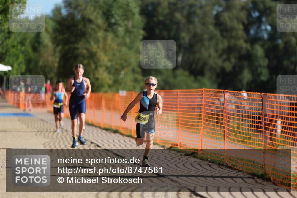 07.09.2025 - 19. Norderstedt Triathlon Michael Strokosch http://msf.ph/oto/8747581 07.09.2025 09:45:50 Laufen 574, 577, 619, 624 meine-sportfotos.de