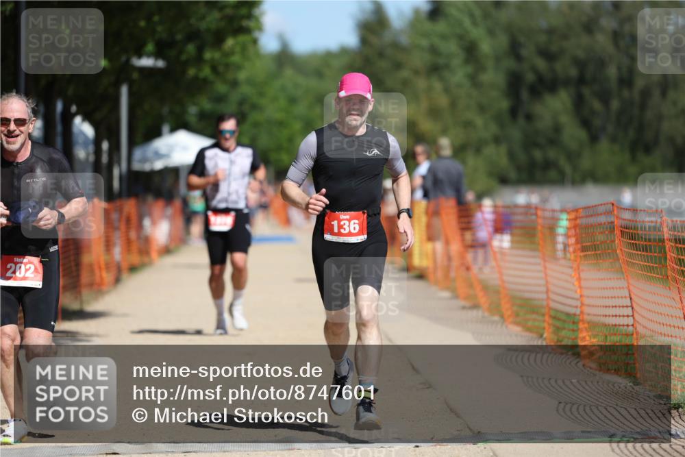 07.09.2025 - 19. Norderstedt Triathlon Michael Strokosch http://msf.ph/oto/8747601 07.09.2025 12:38:08 Laufen 136, 202, 1378 meine-sportfotos.de