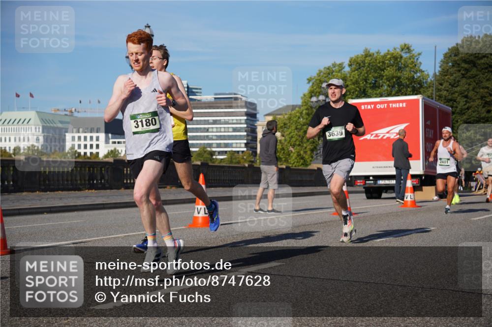 07.09.2025 - BARMER Alsterlauf Yannick Fuchs http://msf.ph/oto/8747628 07.09.2025 09:32:38 Laufen 3180, 23, 3639, 2401 meine-sportfotos.de