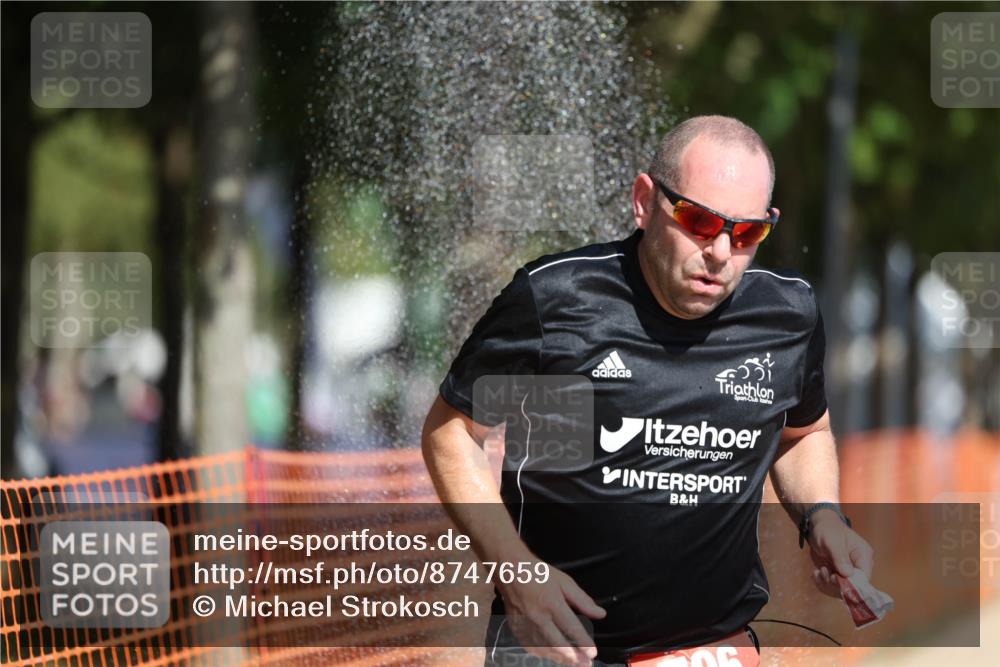 07.09.2025 - 19. Norderstedt Triathlon Michael Strokosch http://msf.ph/oto/8747659 07.09.2025 12:01:19 Laufen 796, 1208, 1348 meine-sportfotos.de
