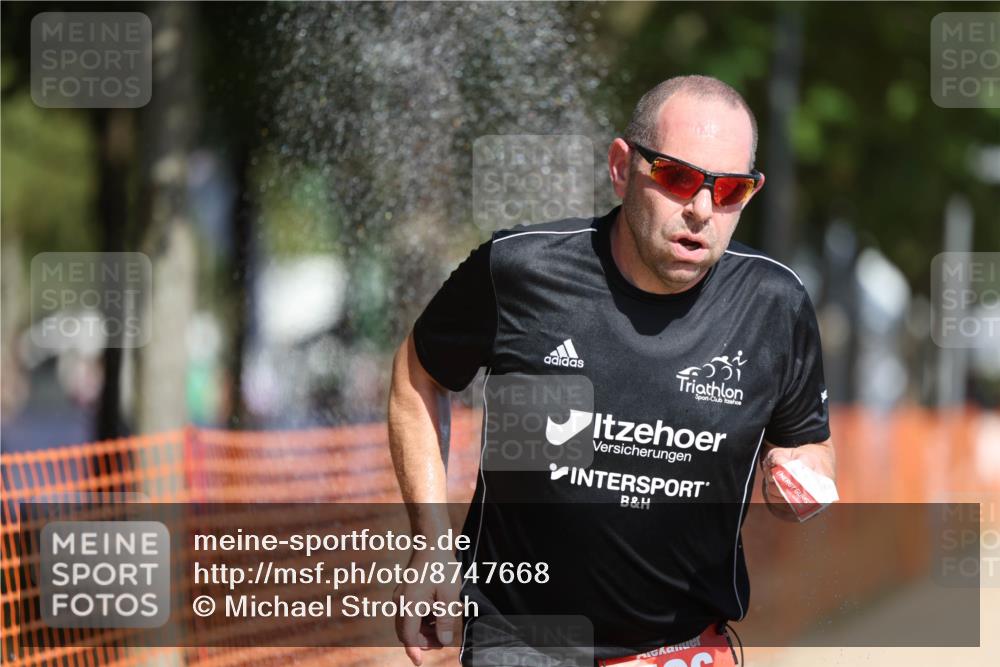 07.09.2025 - 19. Norderstedt Triathlon Michael Strokosch http://msf.ph/oto/8747668 07.09.2025 12:01:19 Laufen 796, 1208, 1348 meine-sportfotos.de