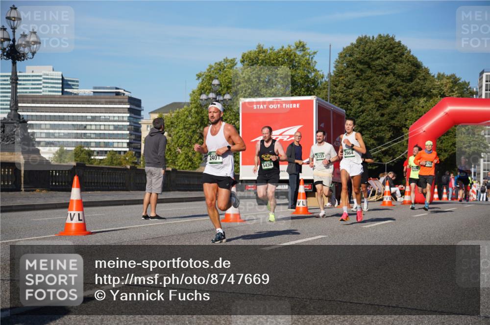 07.09.2025 - BARMER Alsterlauf Yannick Fuchs http://msf.ph/oto/8747669 07.09.2025 09:32:40 Laufen 2401, 3733, 2964, 5436, 2563, 753 meine-sportfotos.de