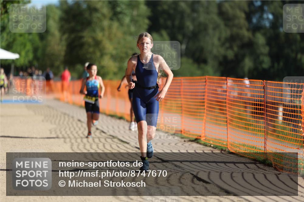 07.09.2025 - 19. Norderstedt Triathlon Michael Strokosch http://msf.ph/oto/8747670 07.09.2025 09:45:54 Laufen 554, 619, 624, 634 meine-sportfotos.de