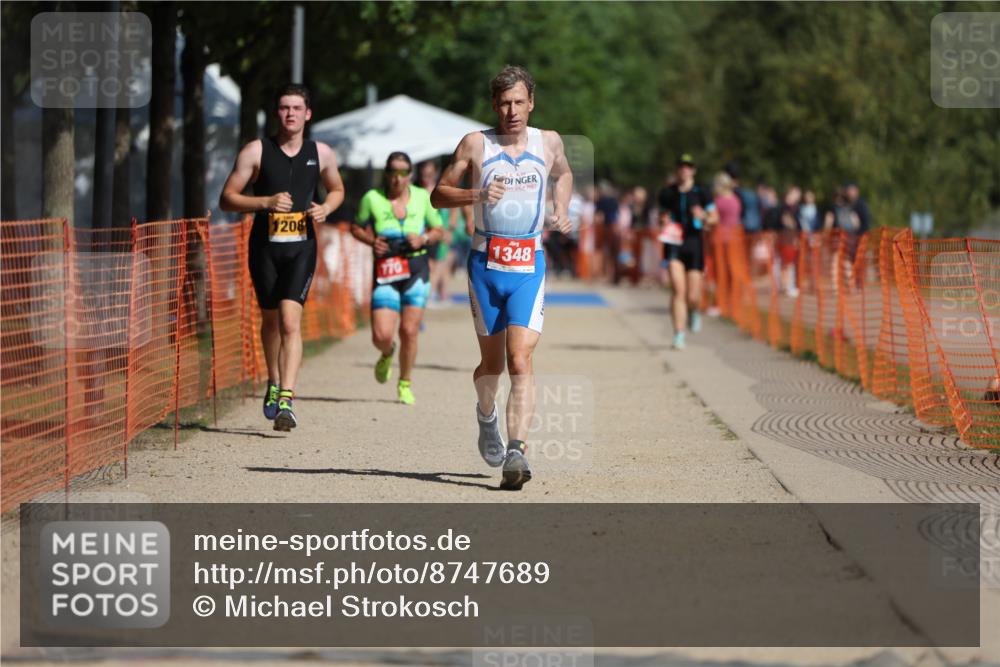 07.09.2025 - 19. Norderstedt Triathlon Michael Strokosch http://msf.ph/oto/8747689 07.09.2025 12:01:22 Laufen 770, 1208, 1348 meine-sportfotos.de
