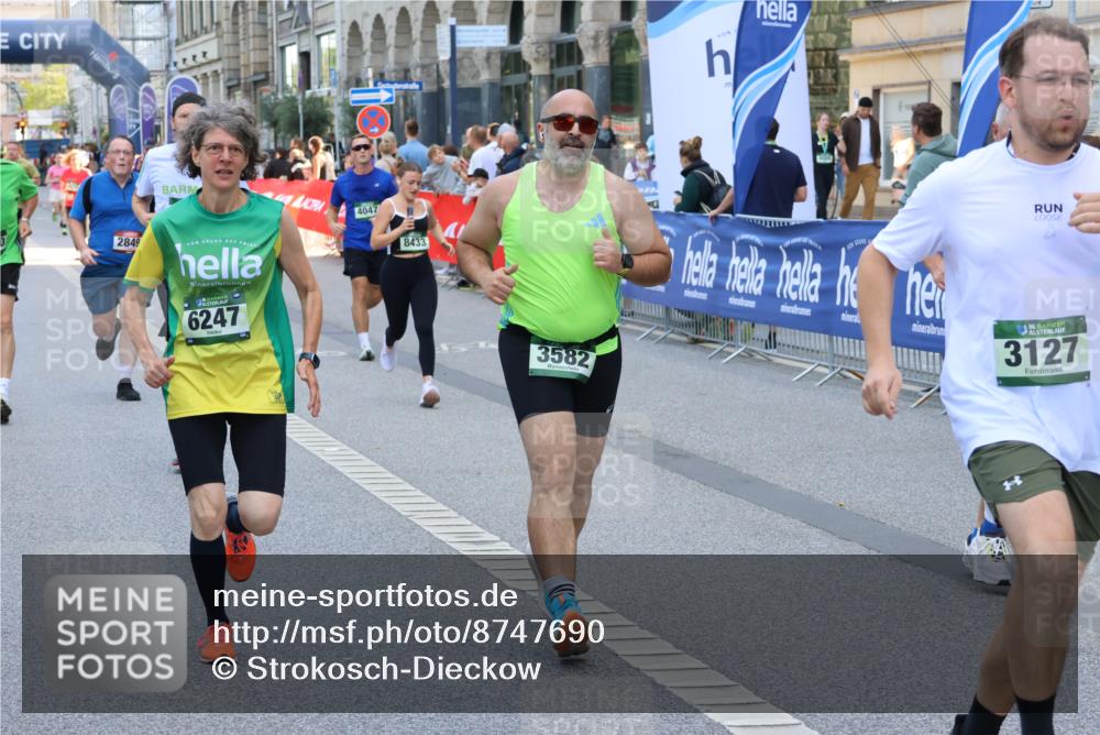 07.09.2025 - BARMER Alsterlauf Strokosch-Dieckow http://msf.ph/oto/8747690 07.09.2025 10:16:35 Ziel 2031, 2447, 2448, 2461, 2555, 3403, 4065, 4113, 4115, 4402, 4650, 4693, 4765, 4995, 5832, 5888, 6292, 8131, 8138 meine-sportfotos.de