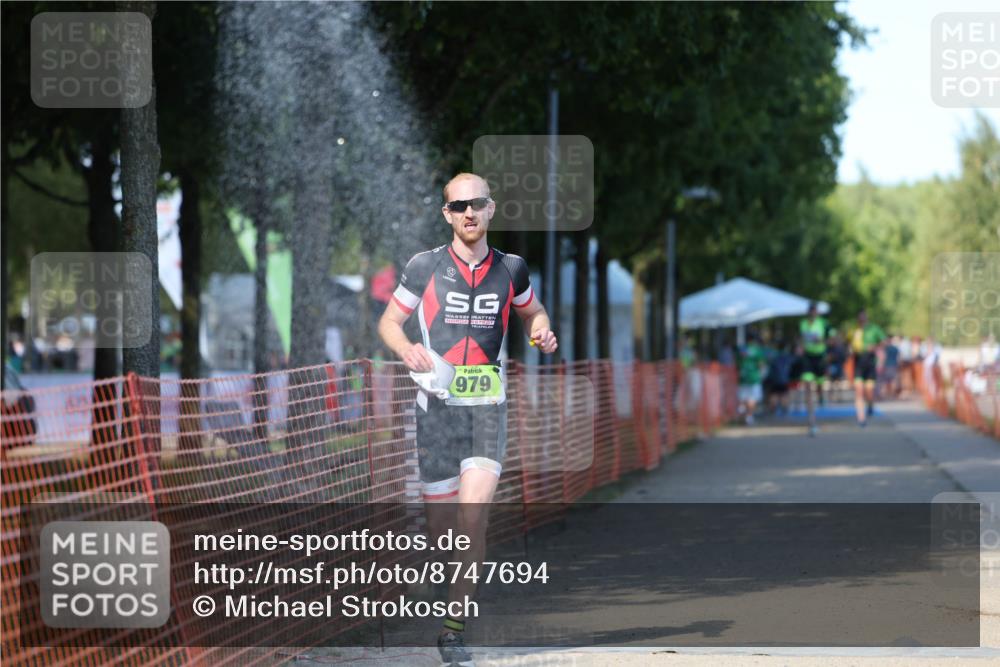 07.09.2025 - 19. Norderstedt Triathlon Michael Strokosch http://msf.ph/oto/8747694 07.09.2025 14:51:30 Laufen 979, 988 meine-sportfotos.de
