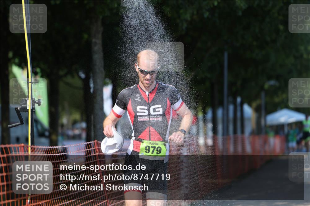 07.09.2025 - 19. Norderstedt Triathlon Michael Strokosch http://msf.ph/oto/8747719 07.09.2025 14:51:32 Laufen 979 meine-sportfotos.de