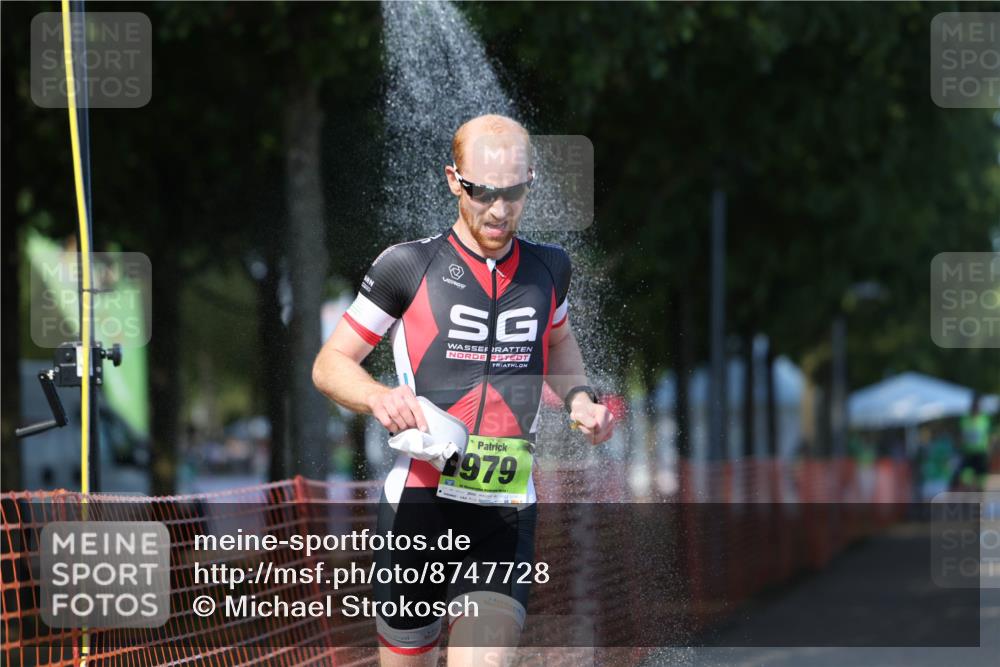 07.09.2025 - 19. Norderstedt Triathlon Michael Strokosch http://msf.ph/oto/8747728 07.09.2025 14:51:32 Laufen 979 meine-sportfotos.de