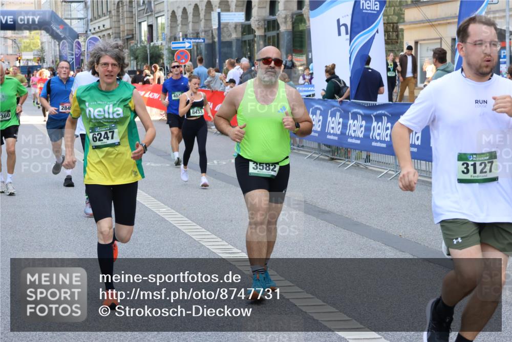 07.09.2025 - BARMER Alsterlauf Strokosch-Dieckow http://msf.ph/oto/8747731 07.09.2025 10:16:35 Ziel 2031, 2447, 2448, 2461, 2555, 3403, 4065, 4113, 4115, 4402, 4650, 4693, 4765, 4995, 5832, 5888, 6292, 8131, 8138 meine-sportfotos.de