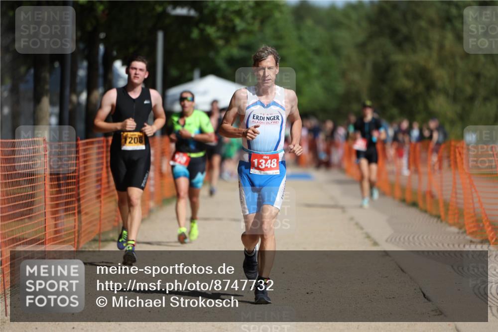 07.09.2025 - 19. Norderstedt Triathlon Michael Strokosch http://msf.ph/oto/8747732 07.09.2025 12:01:24 Laufen 770, 1208, 1332, 1348 meine-sportfotos.de