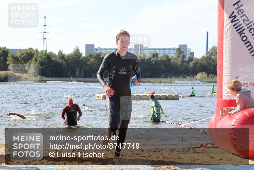 07.09.2025 - 19. Norderstedt Triathlon Luisa Fischer http://msf.ph/oto/8747749 07.09.2025 10:50:03 Schwimmen 1158, 1171, 1176, 1355 meine-sportfotos.de