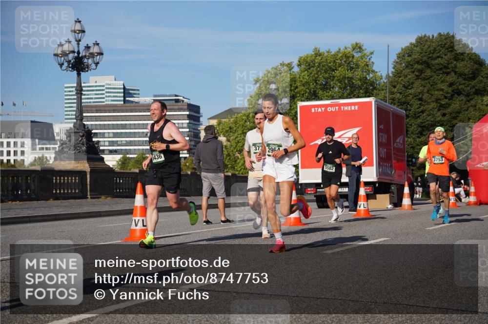 07.09.2025 - BARMER Alsterlauf Yannick Fuchs http://msf.ph/oto/8747753 07.09.2025 09:32:41 Laufen 373, 5436, 2964, 5582, 1, 3753 meine-sportfotos.de