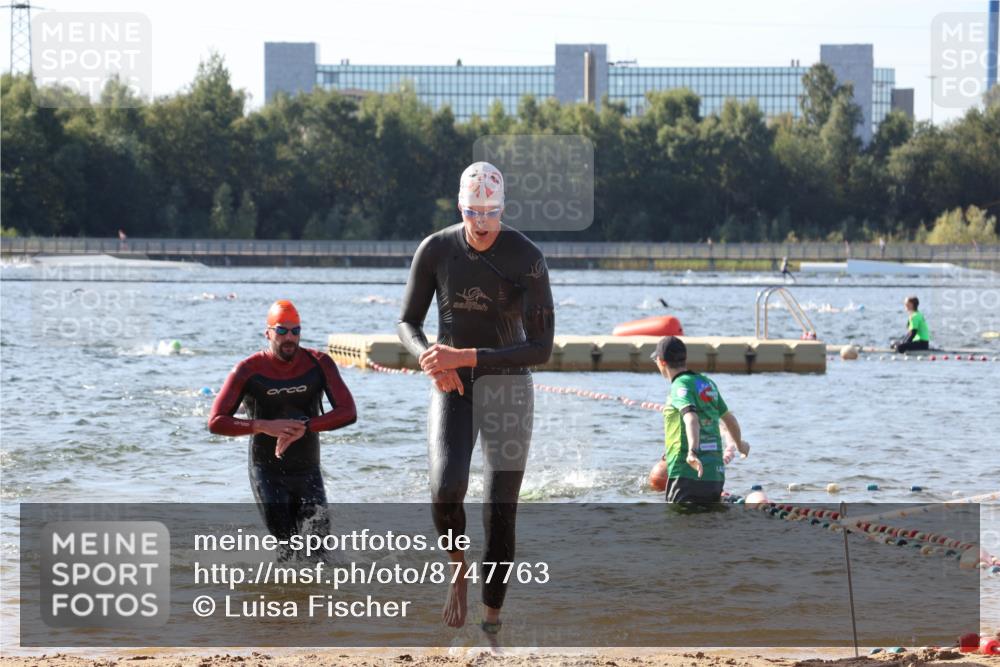 07.09.2025 - 19. Norderstedt Triathlon Luisa Fischer http://msf.ph/oto/8747763 07.09.2025 10:50:05 Schwimmen 238, 1158, 1171, 1176, 1355 meine-sportfotos.de