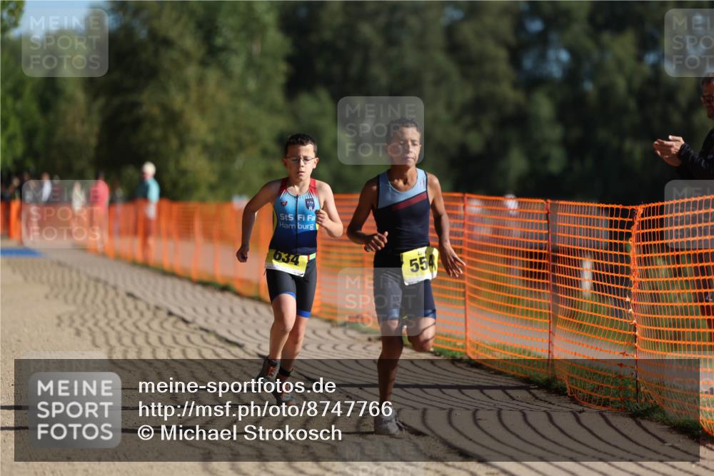 07.09.2025 - 19. Norderstedt Triathlon Michael Strokosch http://msf.ph/oto/8747766 07.09.2025 09:45:57 Laufen 554, 619, 624, 634 meine-sportfotos.de