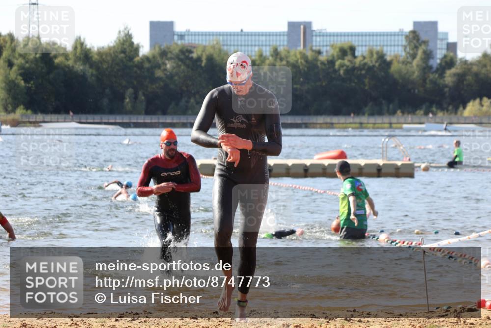 07.09.2025 - 19. Norderstedt Triathlon Luisa Fischer http://msf.ph/oto/8747773 07.09.2025 10:50:06 Schwimmen 238, 1158, 1171, 1176, 1355 meine-sportfotos.de