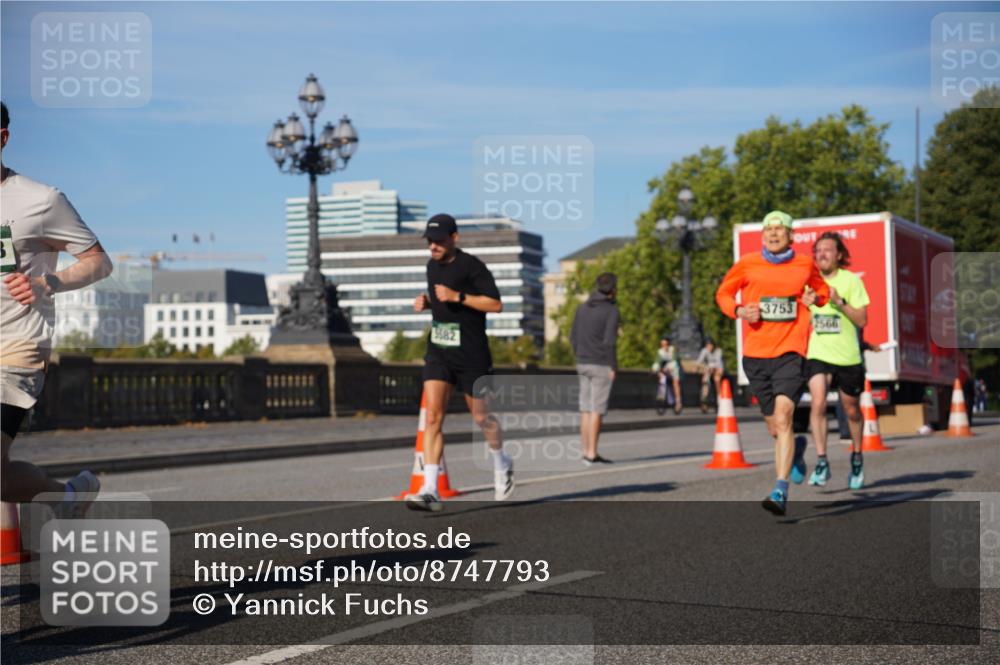 07.09.2025 - BARMER Alsterlauf Yannick Fuchs http://msf.ph/oto/8747793 07.09.2025 09:32:43 Laufen 5582, 3753, 2566 meine-sportfotos.de