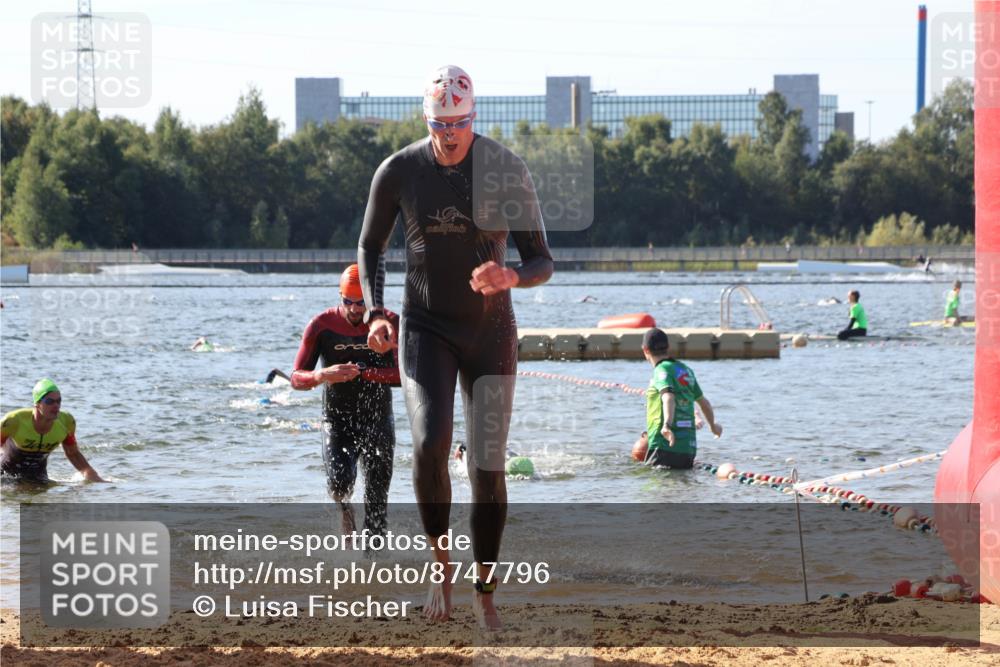 07.09.2025 - 19. Norderstedt Triathlon Luisa Fischer http://msf.ph/oto/8747796 07.09.2025 10:50:06 Schwimmen 238, 1158, 1171, 1176, 1355 meine-sportfotos.de