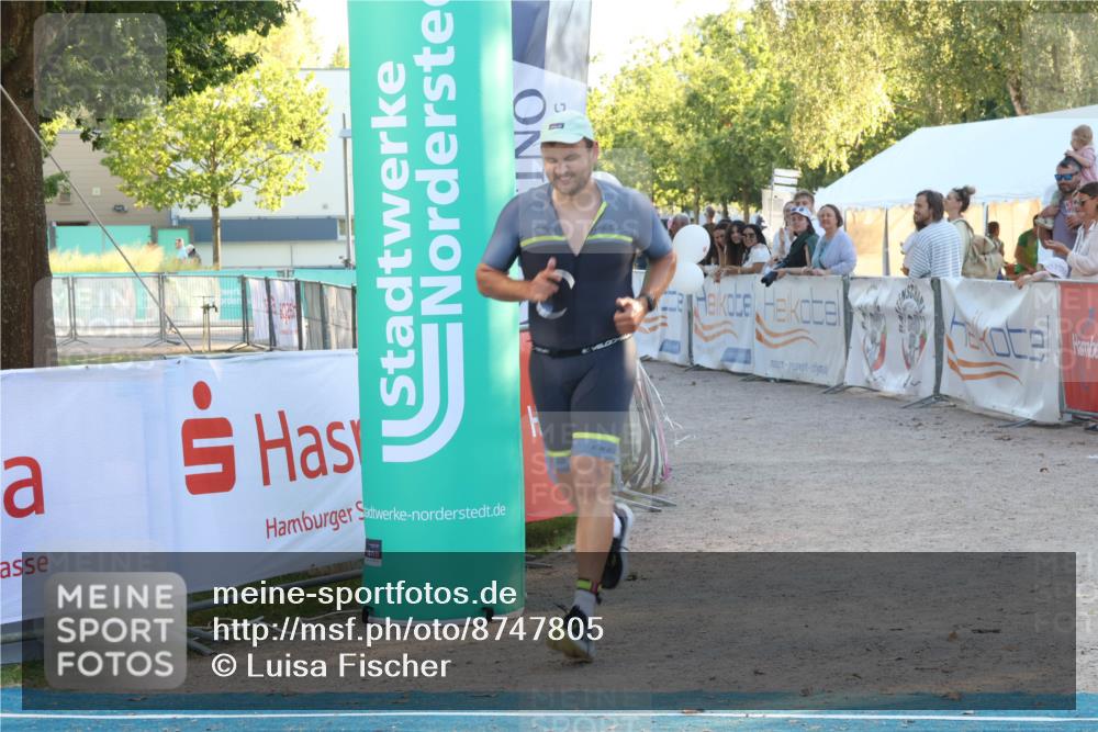 07.09.2025 - 19. Norderstedt Triathlon Luisa Fischer http://msf.ph/oto/8747805 07.09.2025 17:36:09 Ziel 1476 meine-sportfotos.de