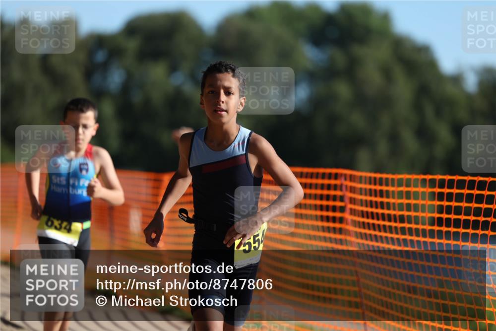 07.09.2025 - 19. Norderstedt Triathlon Michael Strokosch http://msf.ph/oto/8747806 07.09.2025 09:45:59 Laufen 554, 619, 634 meine-sportfotos.de