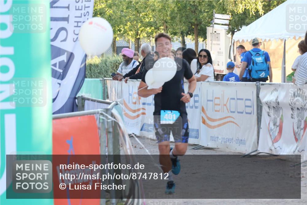 07.09.2025 - 19. Norderstedt Triathlon Luisa Fischer http://msf.ph/oto/8747812 07.09.2025 17:36:49 Ziel 401 meine-sportfotos.de