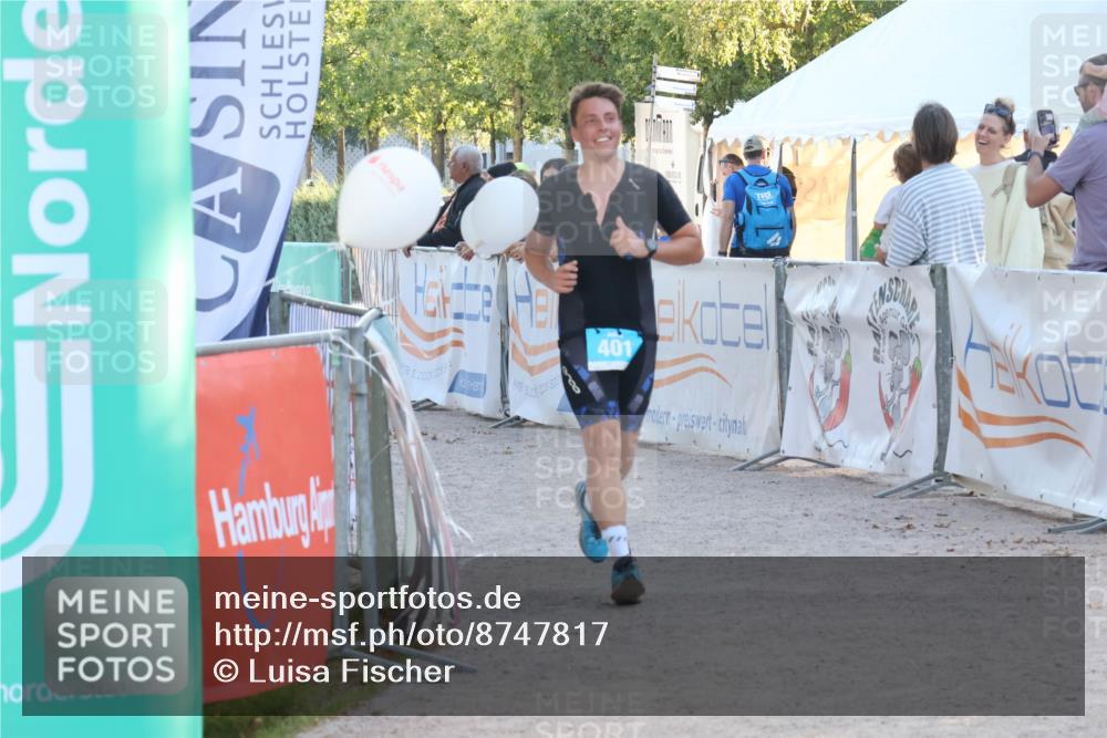 07.09.2025 - 19. Norderstedt Triathlon Luisa Fischer http://msf.ph/oto/8747817 07.09.2025 17:36:49 Ziel 401 meine-sportfotos.de
