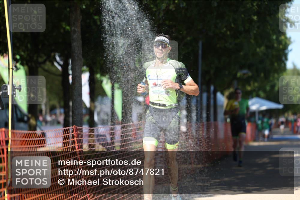 07.09.2025 - 19. Norderstedt Triathlon Michael Strokosch http://msf.ph/oto/8747821 07.09.2025 14:51:41 Laufen 1028, 1469 meine-sportfotos.de