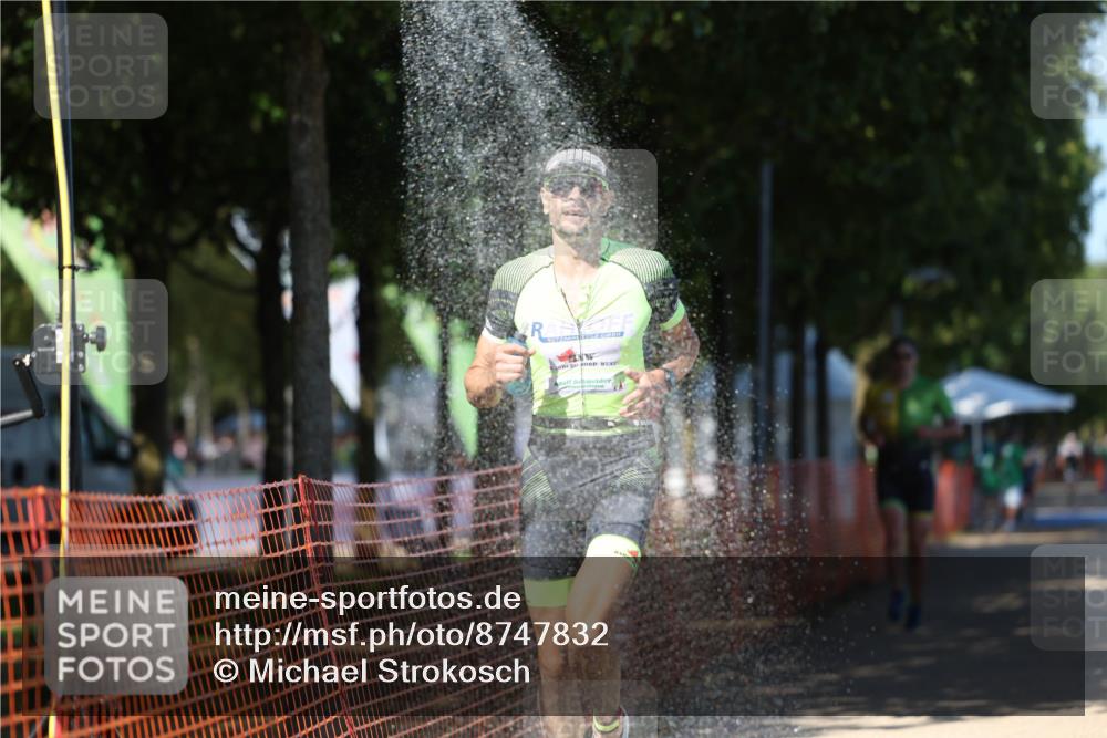 07.09.2025 - 19. Norderstedt Triathlon Michael Strokosch http://msf.ph/oto/8747832 07.09.2025 14:51:41 Laufen 1028, 1469 meine-sportfotos.de