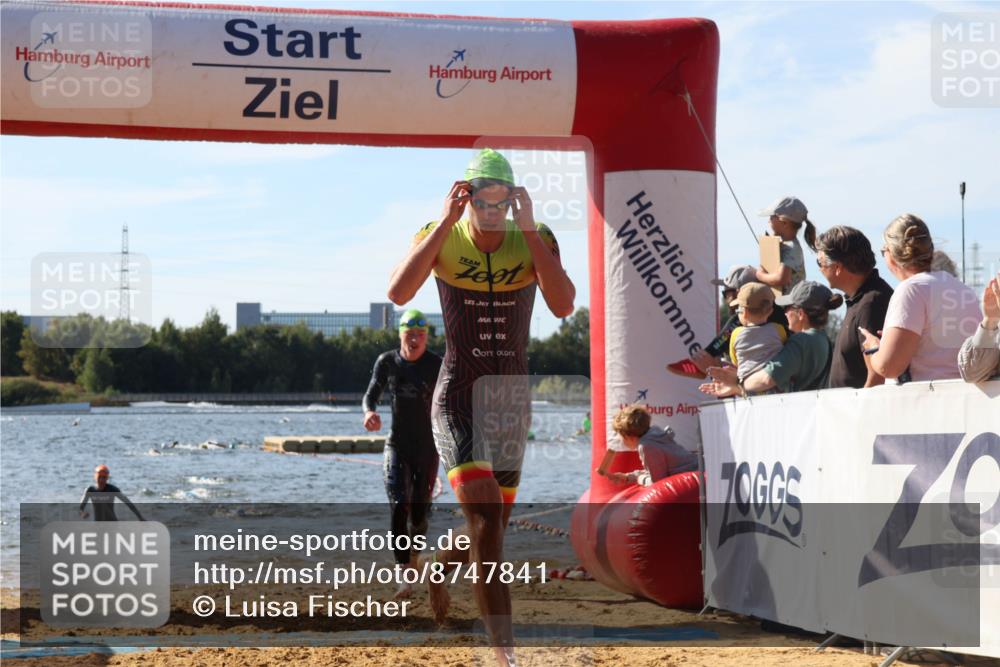 07.09.2025 - 19. Norderstedt Triathlon Luisa Fischer http://msf.ph/oto/8747841 07.09.2025 10:50:14 Schwimmen 238, 1157, 1171, 1335, 1355 meine-sportfotos.de