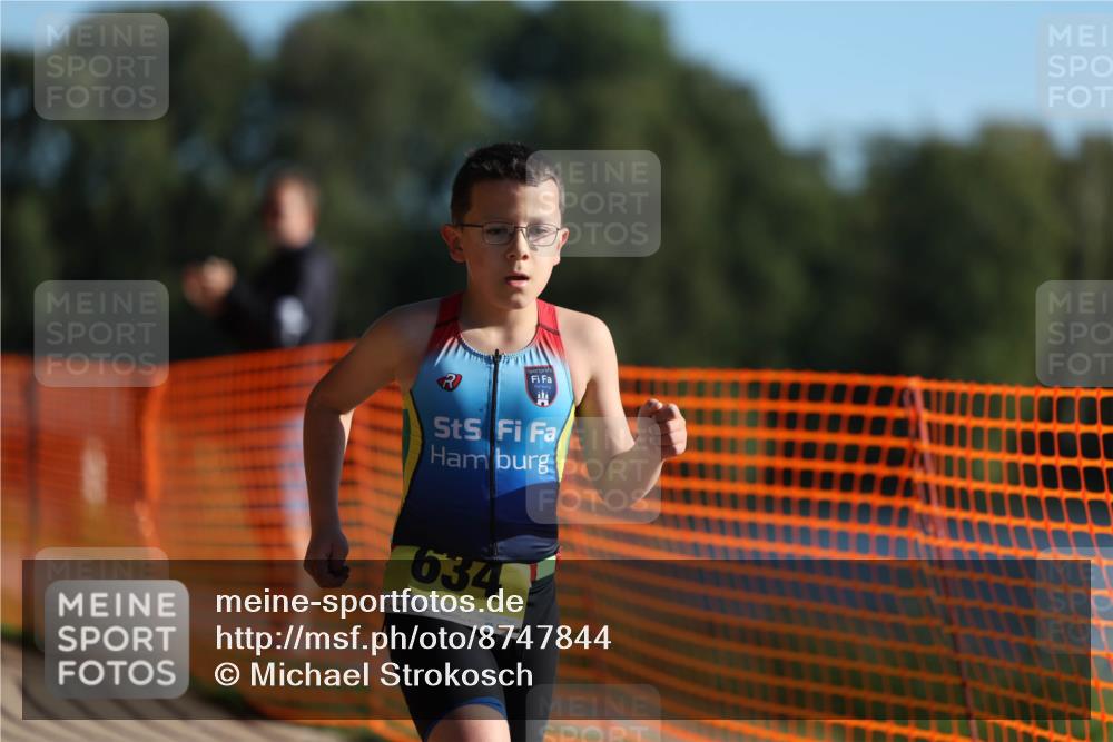 07.09.2025 - 19. Norderstedt Triathlon Michael Strokosch http://msf.ph/oto/8747844 07.09.2025 09:46:00 Laufen 554, 619, 634 meine-sportfotos.de