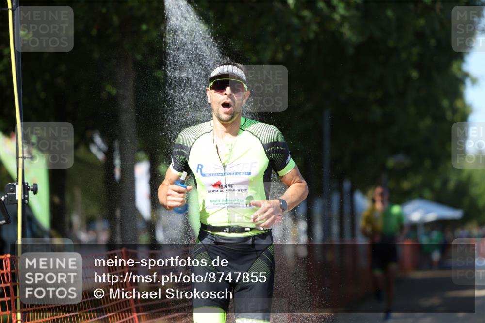 07.09.2025 - 19. Norderstedt Triathlon Michael Strokosch http://msf.ph/oto/8747855 07.09.2025 14:51:42 Laufen 1028, 1469 meine-sportfotos.de