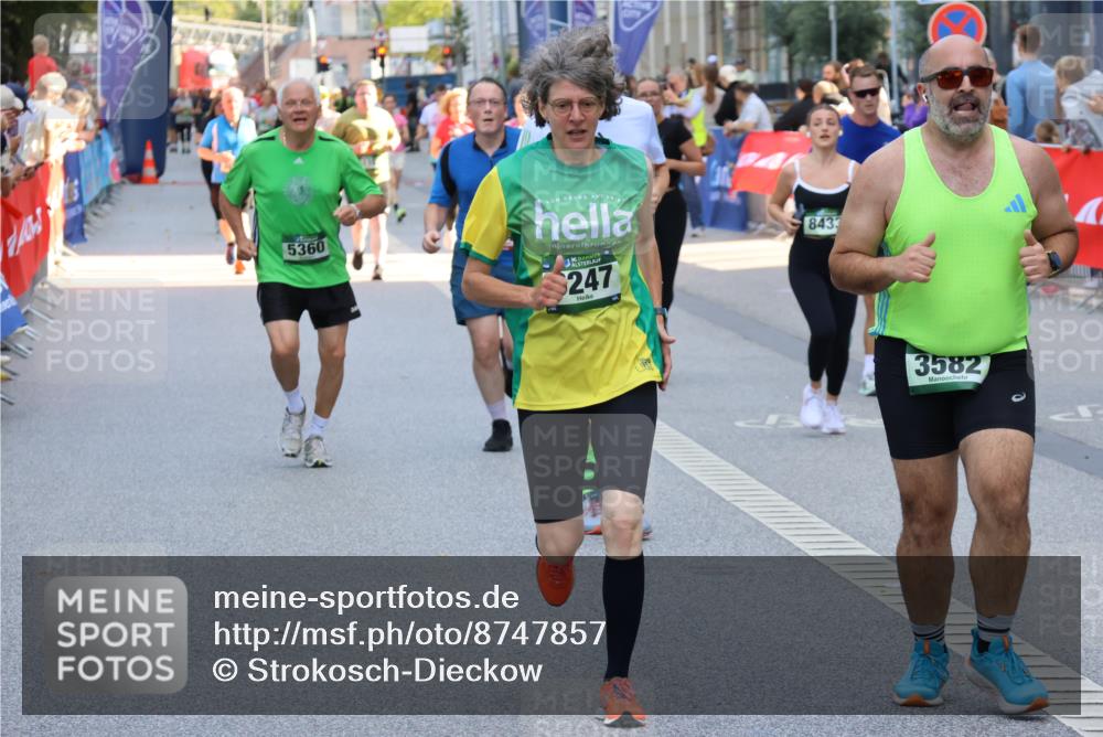 07.09.2025 - BARMER Alsterlauf Strokosch-Dieckow http://msf.ph/oto/8747857 07.09.2025 10:16:34 Ziel 2031, 2447, 2448, 2461, 2555, 3403, 4065, 4113, 4115, 4402, 4650, 4693, 4765, 4995, 5832, 5888, 8131, 8138 meine-sportfotos.de