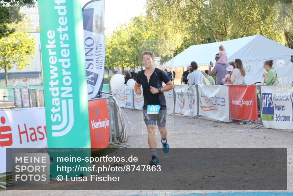 07.09.2025 - 19. Norderstedt Triathlon Luisa Fischer http://msf.ph/oto/8747863 07.09.2025 17:36:51 Ziel 401 meine-sportfotos.de