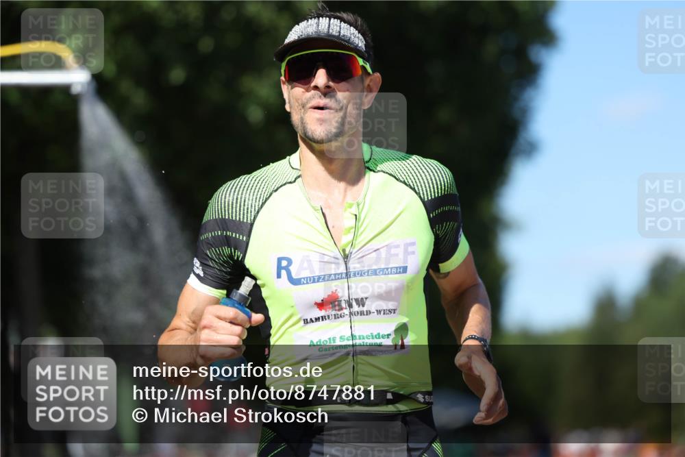 07.09.2025 - 19. Norderstedt Triathlon Michael Strokosch http://msf.ph/oto/8747881 07.09.2025 14:51:43 Laufen 1028, 1469 meine-sportfotos.de