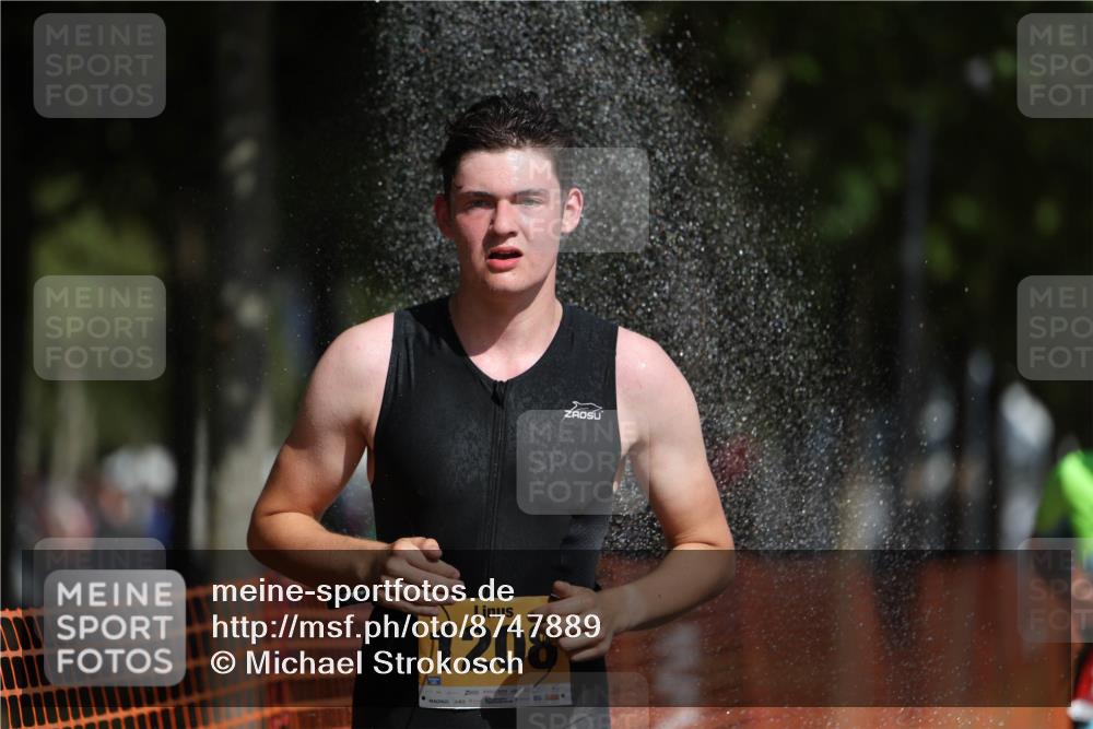 07.09.2025 - 19. Norderstedt Triathlon Michael Strokosch http://msf.ph/oto/8747889 07.09.2025 12:01:28 Laufen 770, 774, 1208, 1301, 1332, 1348 meine-sportfotos.de