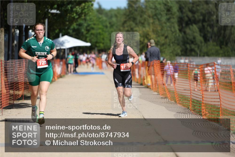 07.09.2025 - 19. Norderstedt Triathlon Michael Strokosch http://msf.ph/oto/8747934 07.09.2025 12:38:32 Laufen 720, 1224 meine-sportfotos.de