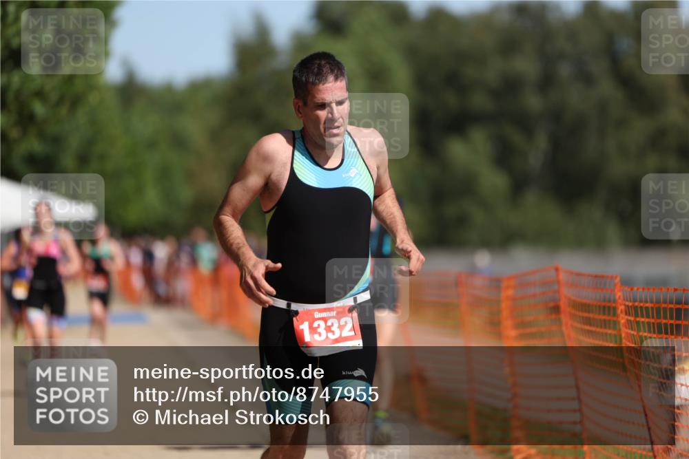 07.09.2025 - 19. Norderstedt Triathlon Michael Strokosch http://msf.ph/oto/8747955 07.09.2025 12:01:31 Laufen 770, 774, 1208, 1301, 1332, 1334 meine-sportfotos.de