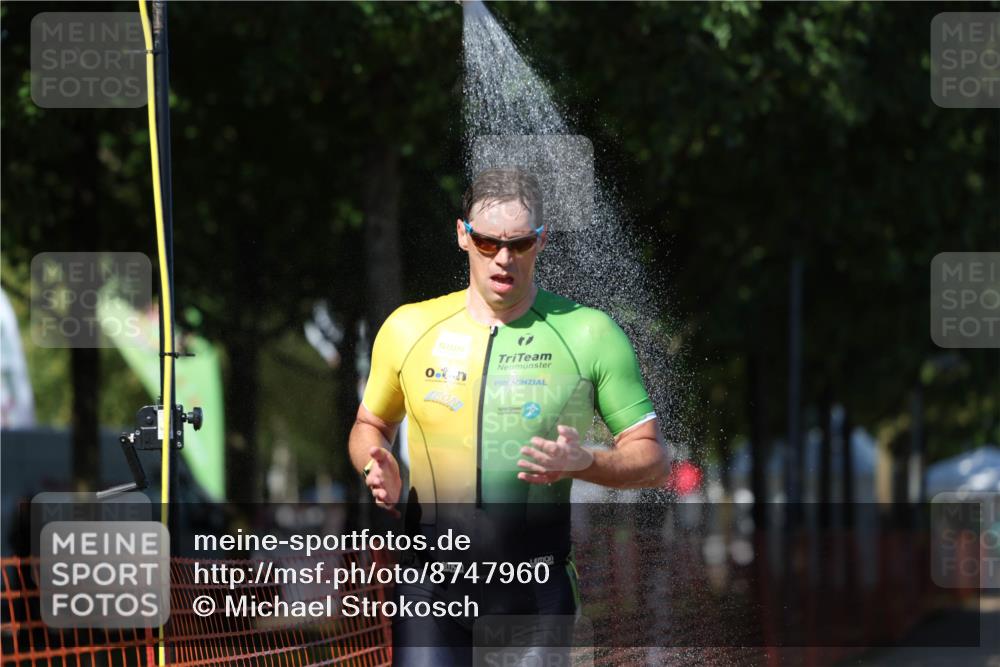 07.09.2025 - 19. Norderstedt Triathlon Michael Strokosch http://msf.ph/oto/8747960 07.09.2025 14:51:47 Laufen 394, 1028 meine-sportfotos.de
