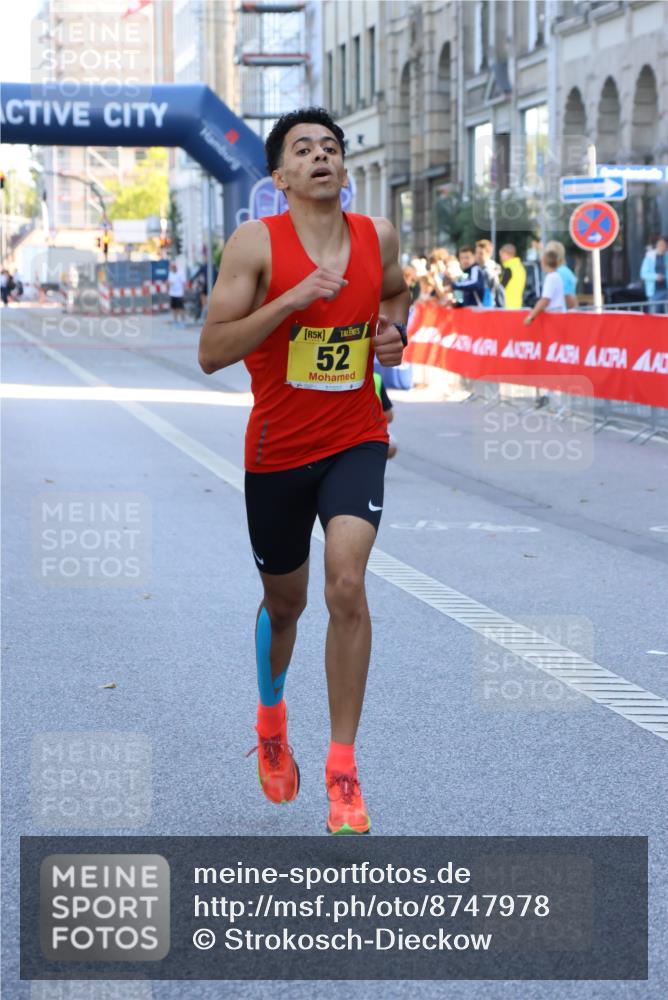 07.09.2025 - BARMER Alsterlauf Strokosch-Dieckow http://msf.ph/oto/8747978 07.09.2025 11:12:59 Ziel  meine-sportfotos.de