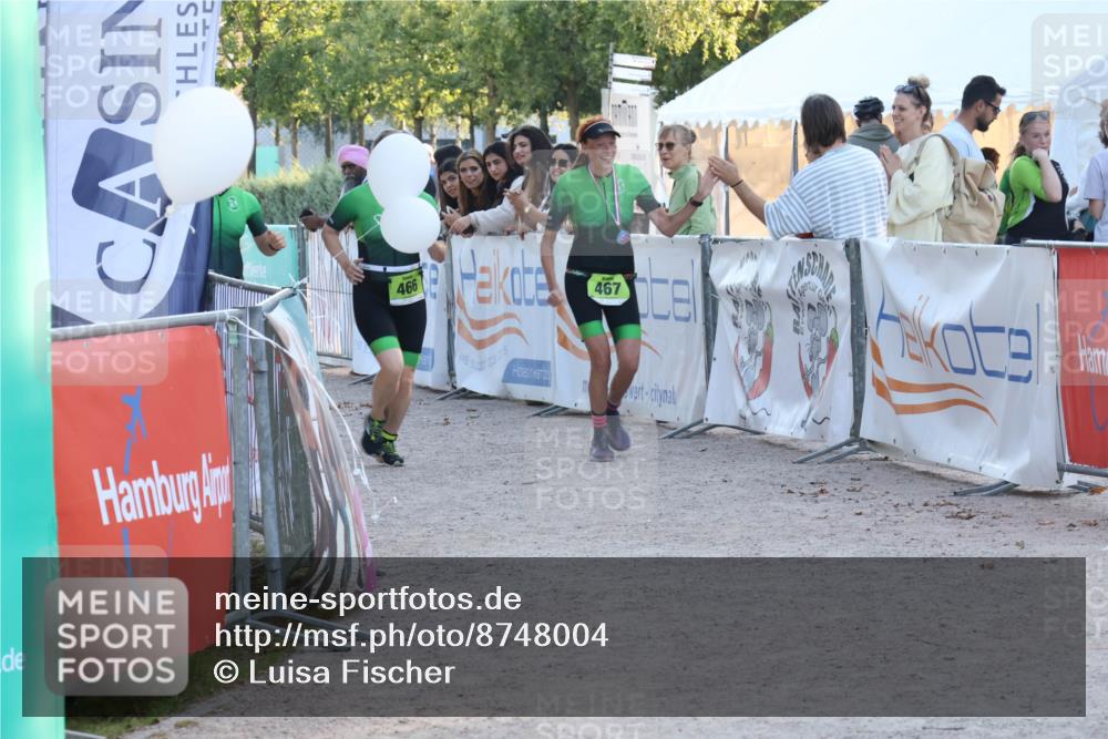 07.09.2025 - 19. Norderstedt Triathlon Luisa Fischer http://msf.ph/oto/8748004 07.09.2025 17:38:25 Ziel  meine-sportfotos.de