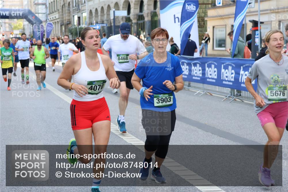 07.09.2025 - BARMER Alsterlauf Strokosch-Dieckow http://msf.ph/oto/8748014 07.09.2025 10:16:31 Ziel 2461, 3403, 4113, 4115, 4402, 4693, 4765, 4995, 5163, 5832, 5888, 8131, 8138 meine-sportfotos.de