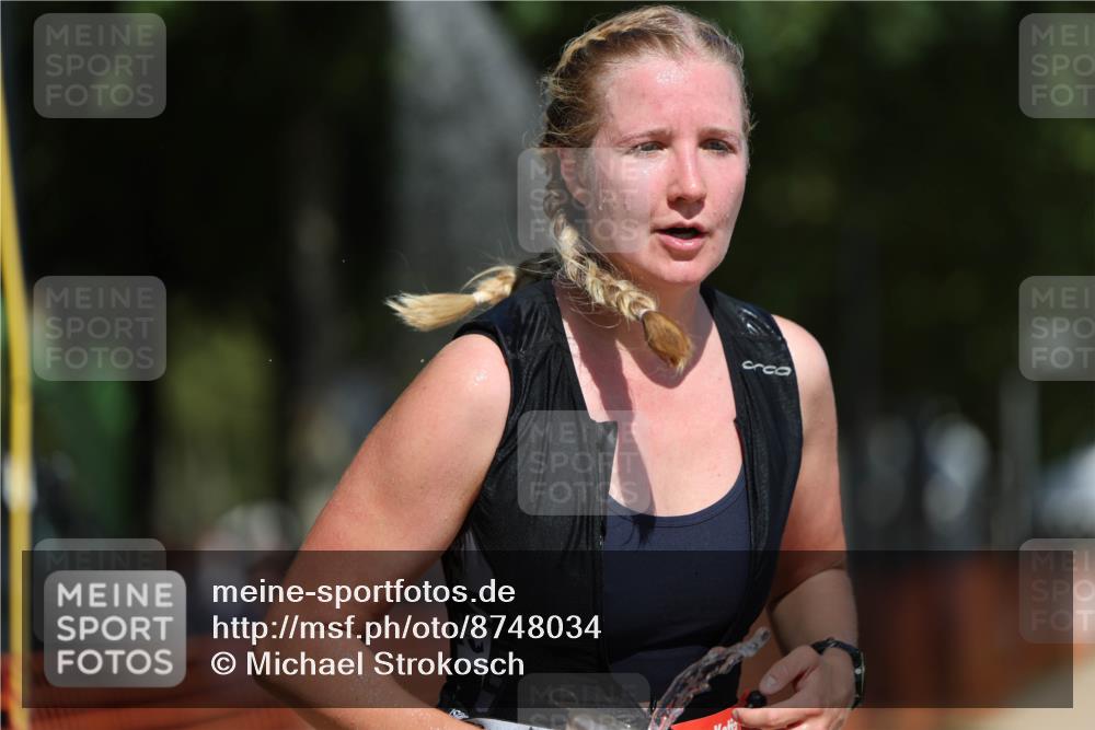 07.09.2025 - 19. Norderstedt Triathlon Michael Strokosch http://msf.ph/oto/8748034 07.09.2025 12:38:36 Laufen 720, 1224 meine-sportfotos.de