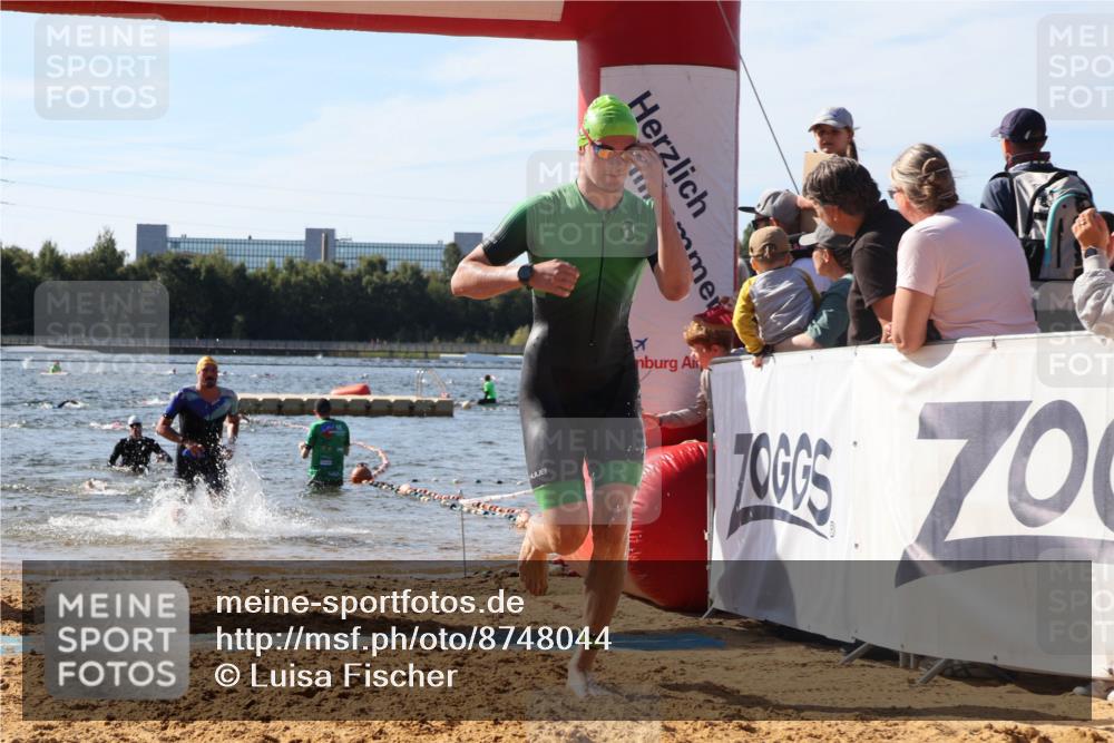 07.09.2025 - 19. Norderstedt Triathlon Luisa Fischer http://msf.ph/oto/8748044 07.09.2025 10:50:53 Schwimmen 749, 1173 meine-sportfotos.de