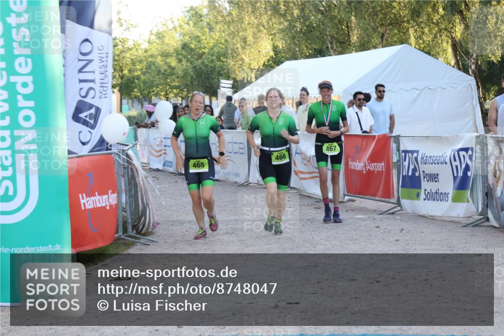 07.09.2025 - 19. Norderstedt Triathlon Luisa Fischer http://msf.ph/oto/8748047 07.09.2025 17:38:28 Ziel 466 meine-sportfotos.de