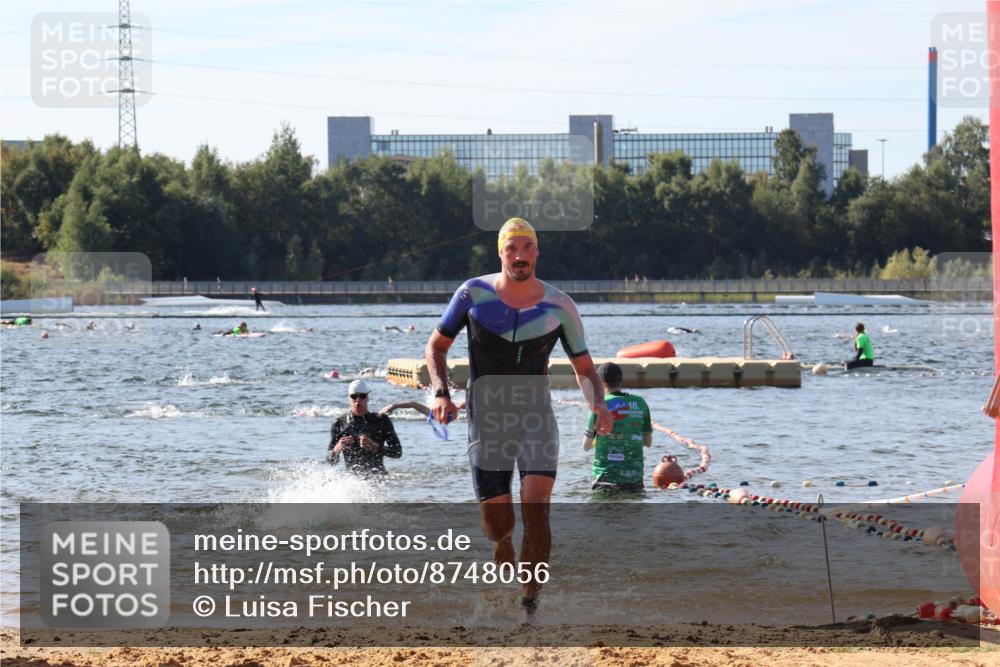 07.09.2025 - 19. Norderstedt Triathlon Luisa Fischer http://msf.ph/oto/8748056 07.09.2025 10:50:54 Schwimmen 749, 1173 meine-sportfotos.de