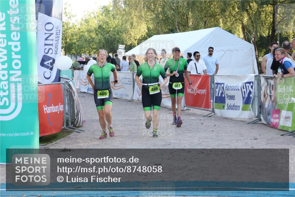 07.09.2025 - 19. Norderstedt Triathlon Luisa Fischer http://msf.ph/oto/8748058 07.09.2025 17:38:29 Ziel 466 meine-sportfotos.de
