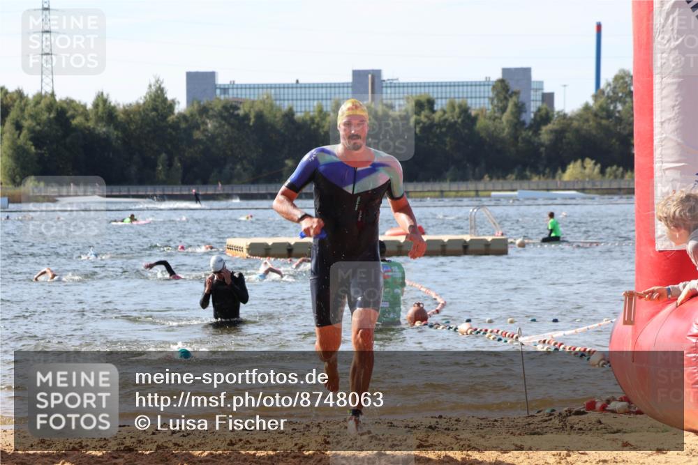 07.09.2025 - 19. Norderstedt Triathlon Luisa Fischer http://msf.ph/oto/8748063 07.09.2025 10:50:55 Schwimmen 749, 1173 meine-sportfotos.de