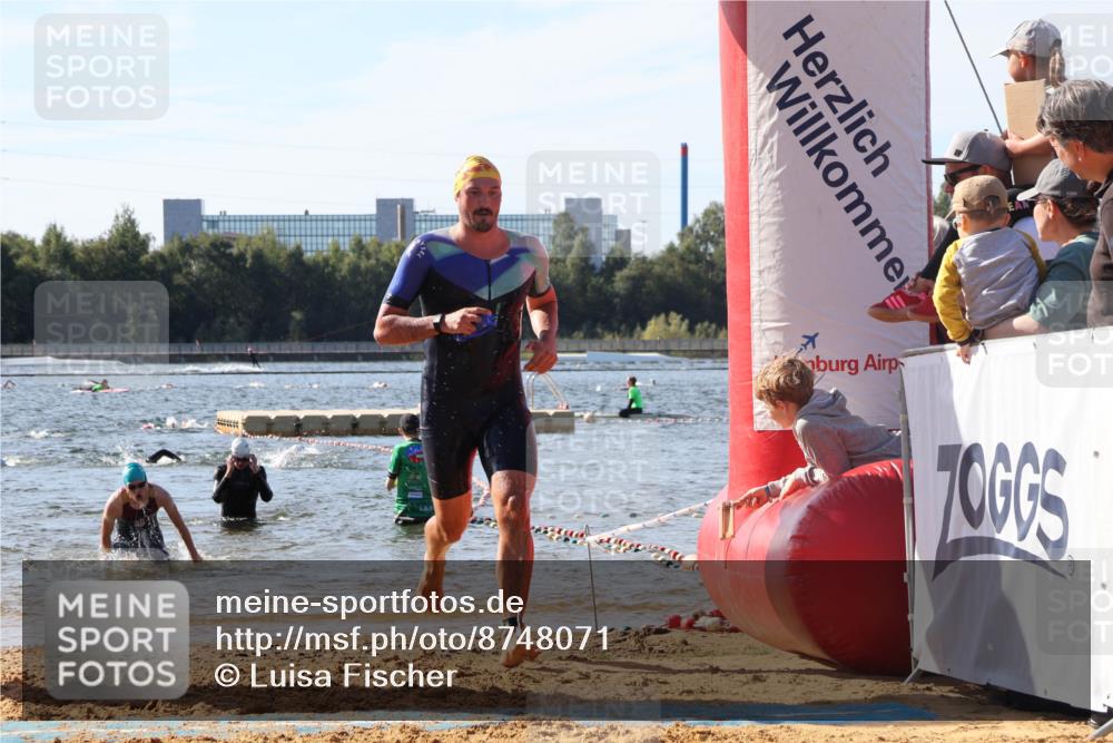 07.09.2025 - 19. Norderstedt Triathlon Luisa Fischer http://msf.ph/oto/8748071 07.09.2025 10:50:56 Schwimmen 749, 1172, 1173 meine-sportfotos.de