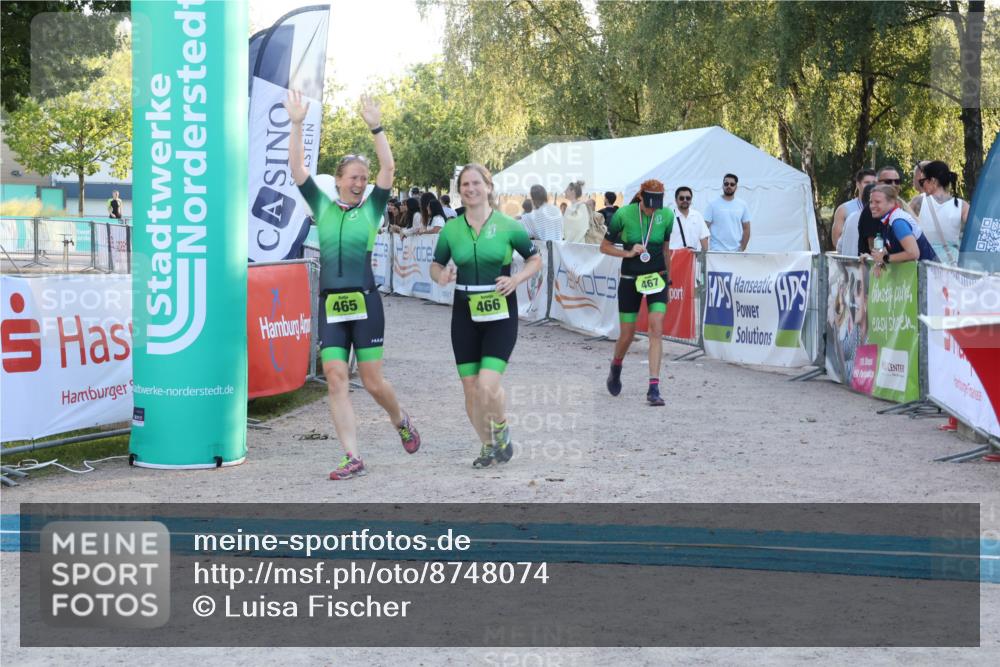 07.09.2025 - 19. Norderstedt Triathlon Luisa Fischer http://msf.ph/oto/8748074 07.09.2025 17:38:30 Ziel 466 meine-sportfotos.de