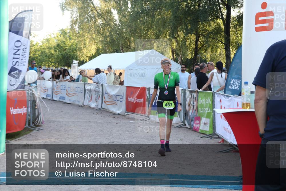 07.09.2025 - 19. Norderstedt Triathlon Luisa Fischer http://msf.ph/oto/8748104 07.09.2025 17:38:33 Ziel 466 meine-sportfotos.de